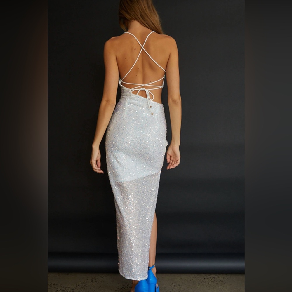 NWOT Selfie Leslie White Sequin Asymmetrical Midi Dress - Picture 3 of 10